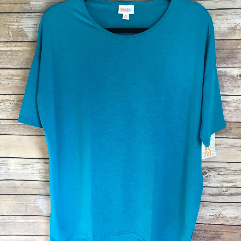 Beautiful turquoise XS LuLaRoe Irma